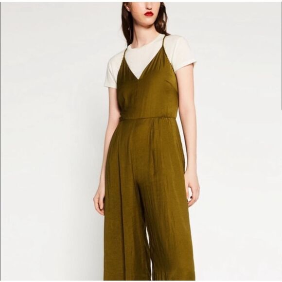 Zara Basic Braided Sleeveless Cropped Wide Leg Jumpsuit Olive Green Size Small - Picture 2 of 11